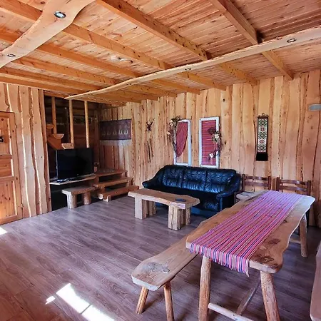 Tabani Puhketalu Saunamaja * Tamna